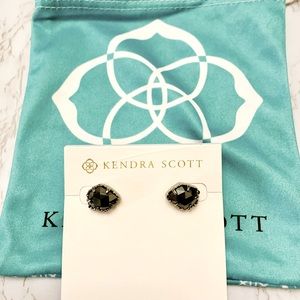 Kendra Scott BNWT Tessa stud